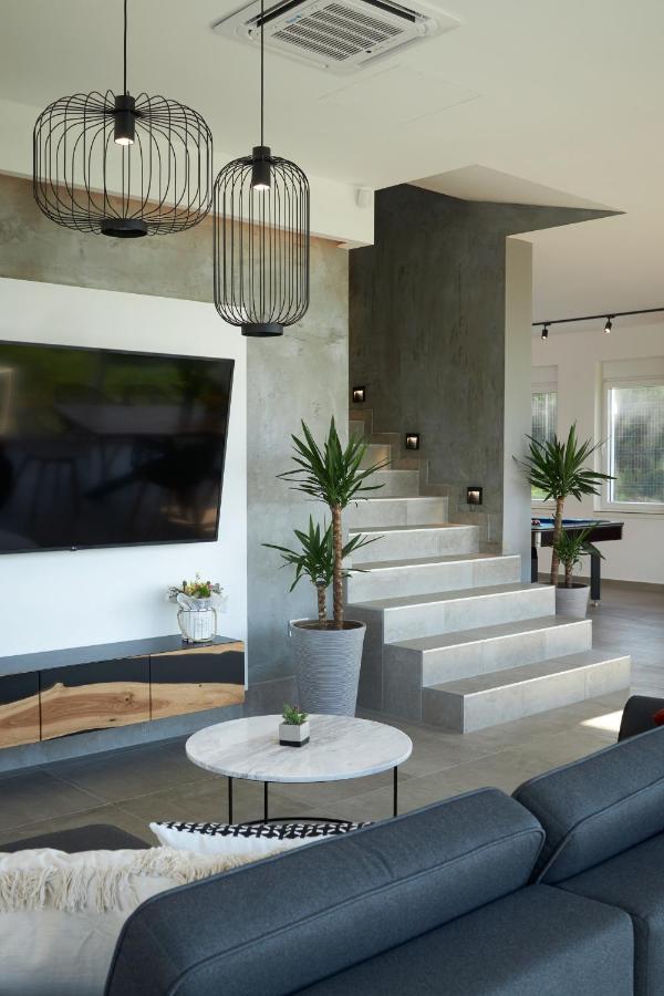 Riverside Pool Villa-Sremski Karlovci Extérieur photo